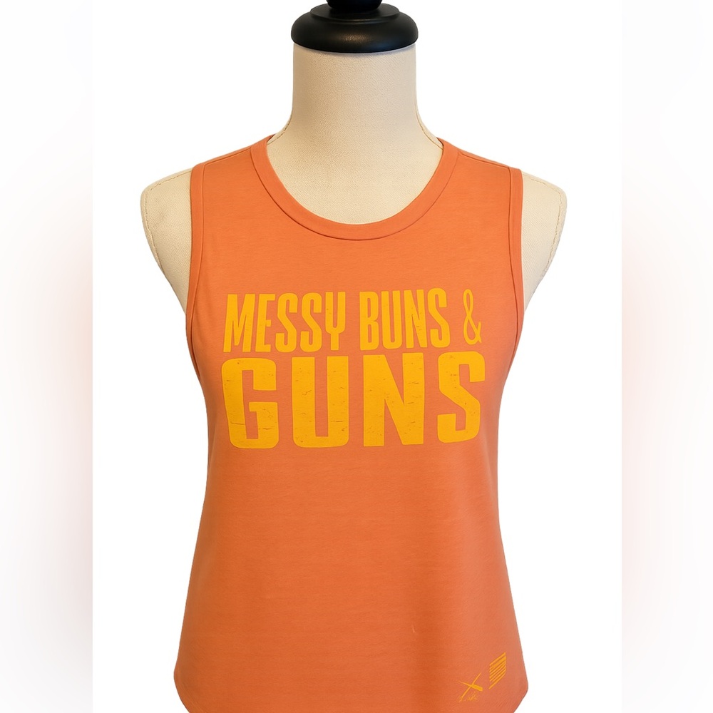 Grunt Style Tank in PRISTINE Condition